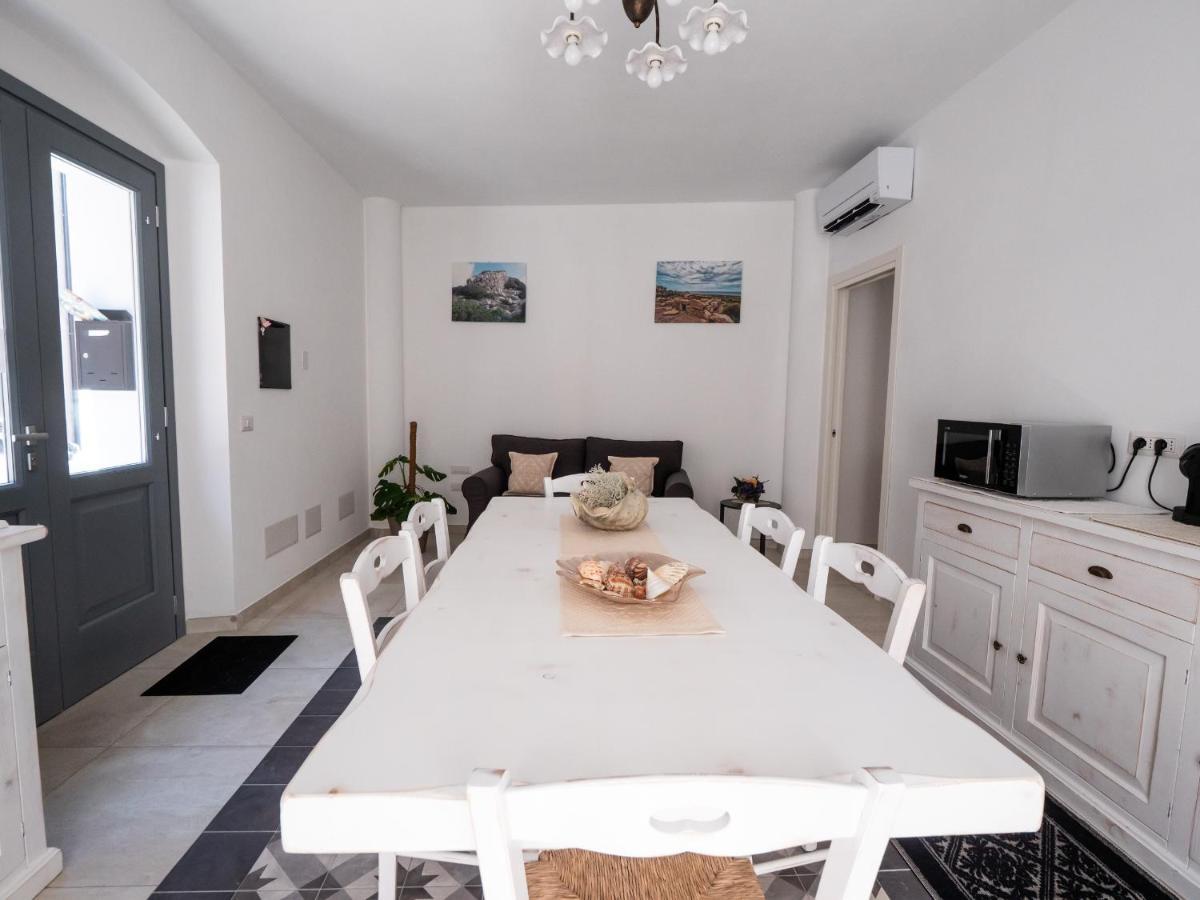 Affittacamere Solki Sant'Antioco Luaran gambar